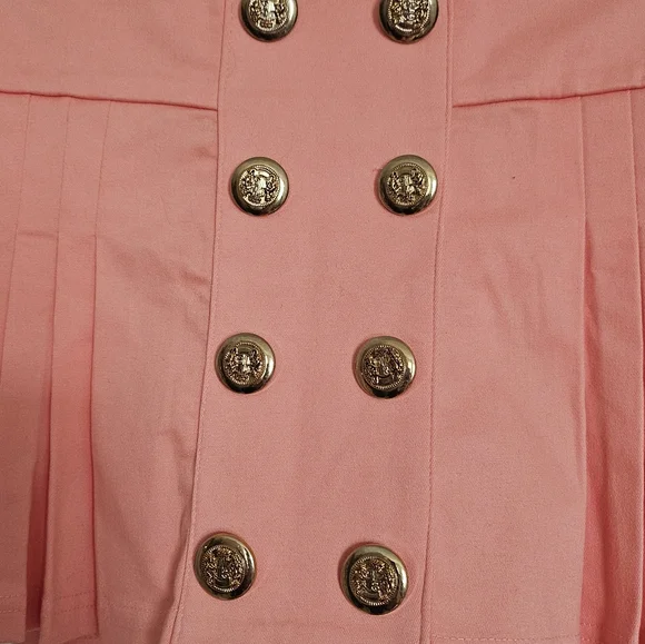 D.i.a Gyaru Coral Pleated Mini Skirt with Gold Sailor Style Buttons - Picture 3 of 7